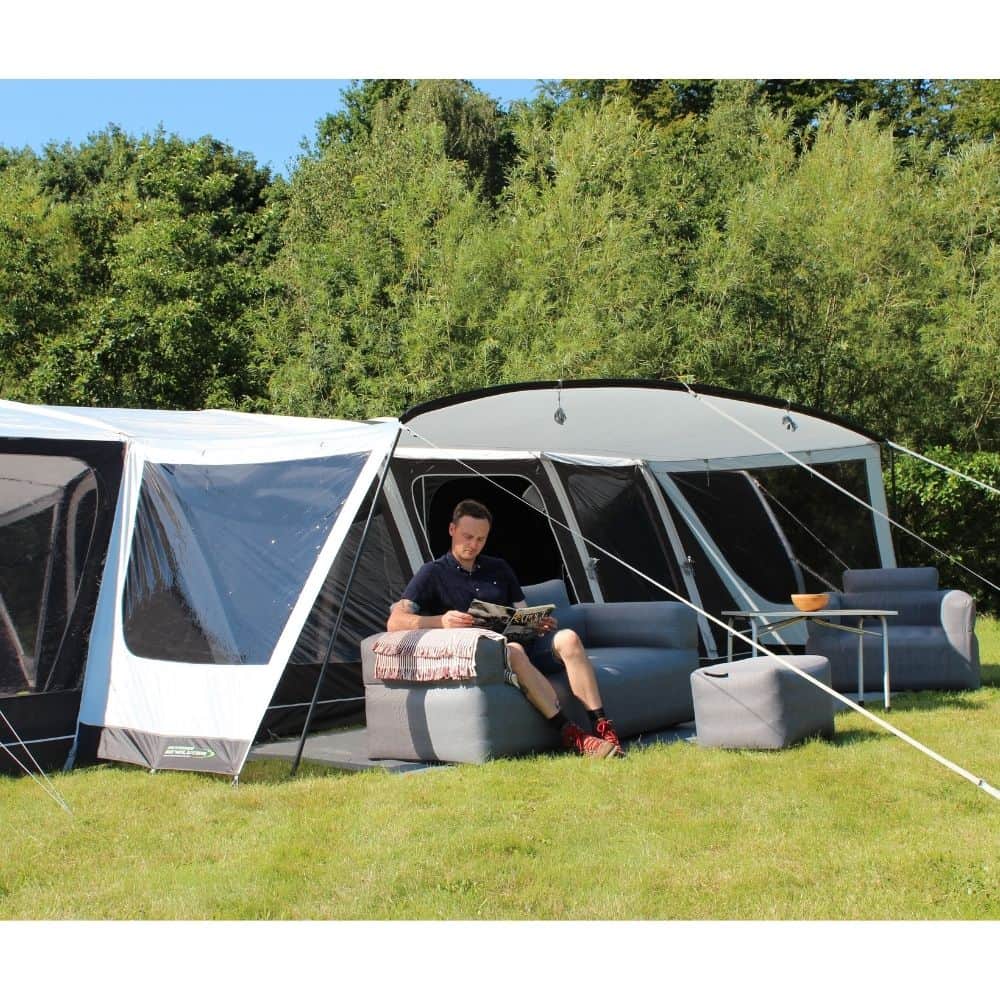 Outdoor Revolution Ozone 8.0 Safari Lodge Six (+6) Berth Family Air Tent with Two Side Annexes ORFT3020 + Free Footprint (2021)